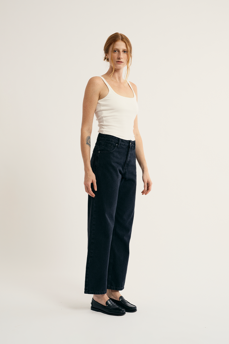 Standard Jeans - Black