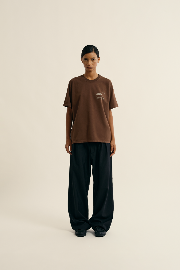 Chair T-shirt - Brown