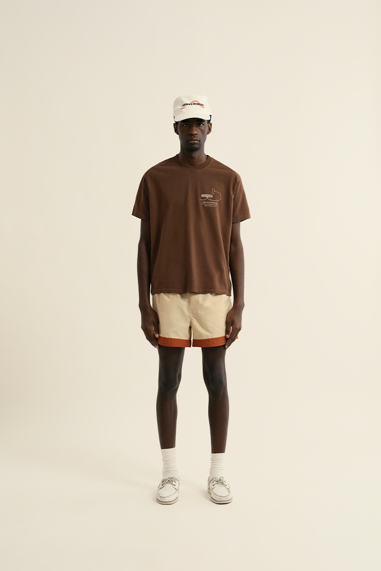 Chair T-shirt - Brown