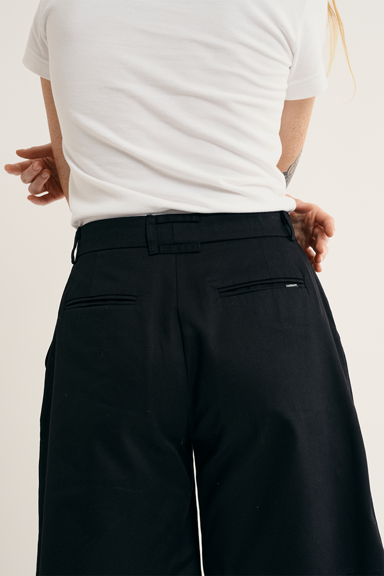 Tailored Twill Shorts - Black