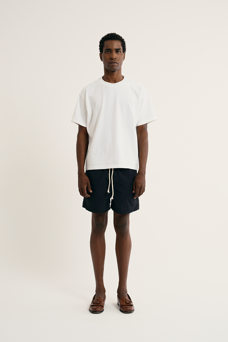 Standard Shorts - Black